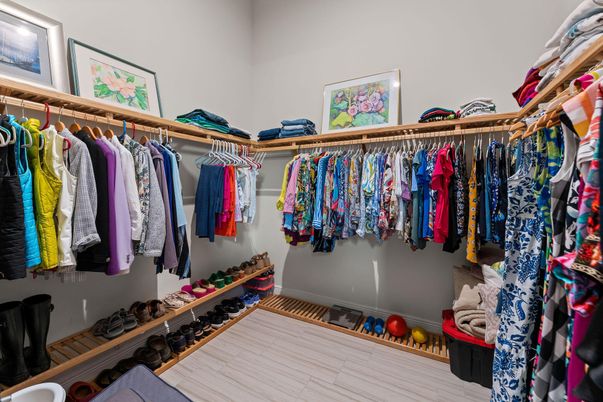 Interior, Walk-in Closets, Wood Texture Flooring