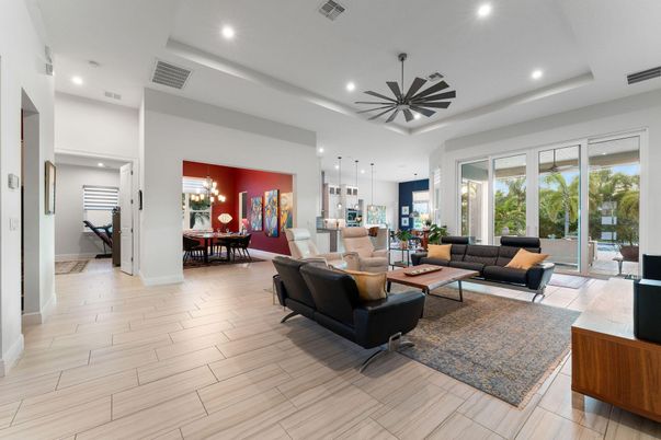 Dining room, Interior, Living room, Pendant Lights, Recessed Lighting