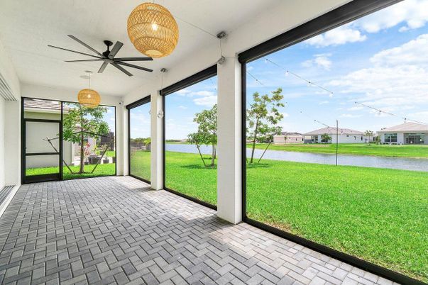 Empty room, Interior, Sun Room, Water