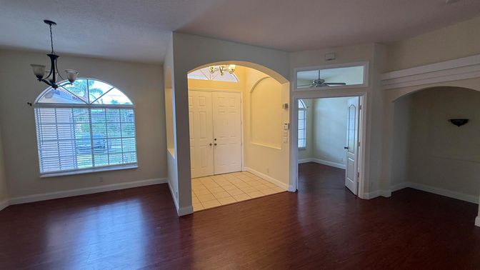 Chandelier, Empty room, Interior, Pendant Lights, Wood Texture Flooring