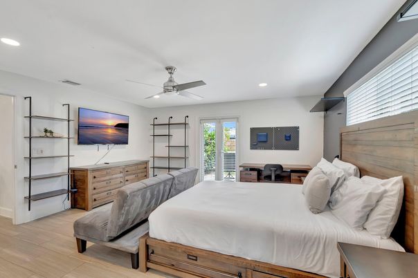 Bedroom, Interior, Recessed Lighting, Wood Texture Flooring