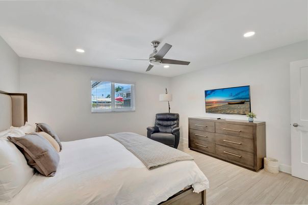 Bedroom, Interior, Recessed Lighting, Wood Texture Flooring