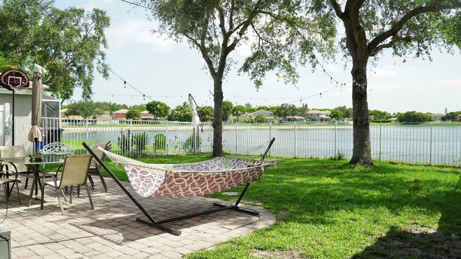 Backyard, Exterior, Water