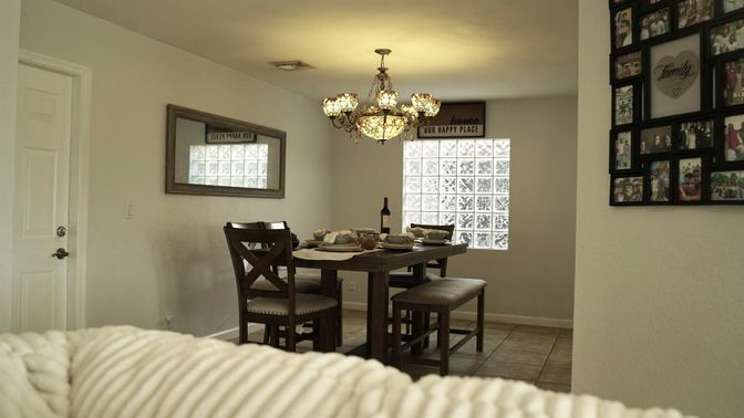 Chandelier, Dining room, Interior