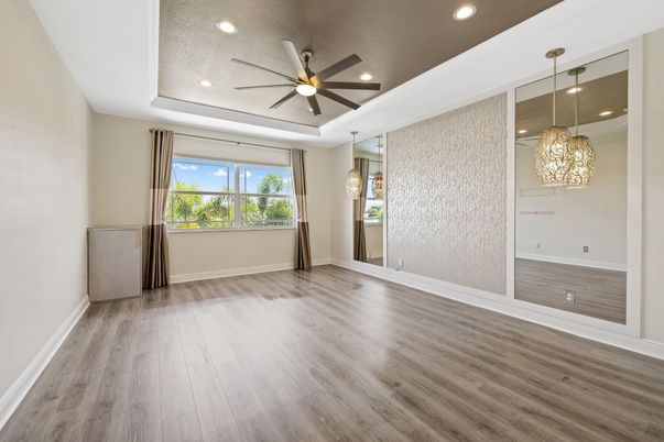 Empty room, Interior, Pendant Lights, Recessed Lighting, Wood Texture Flooring