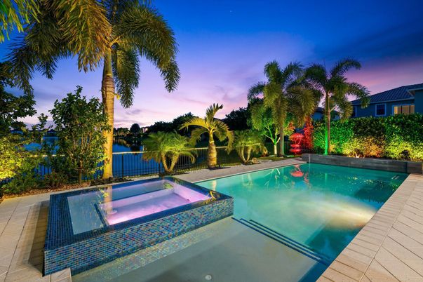 Exterior, Pool, Water
