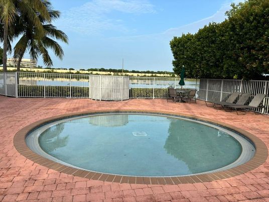 Exterior, Pool, Water