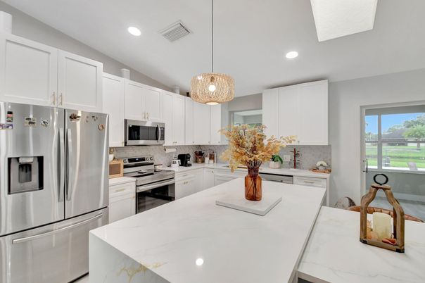 Interior, Kitchen, Pendant Lights, Recessed Lighting, Stainless Steel Appliances