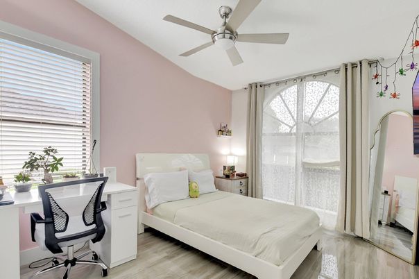 Bedroom, Home Office, Interior, Wood Texture Flooring