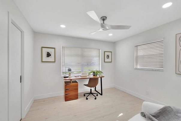 Home Office, Interior, Recessed Lighting, Wood Texture Flooring