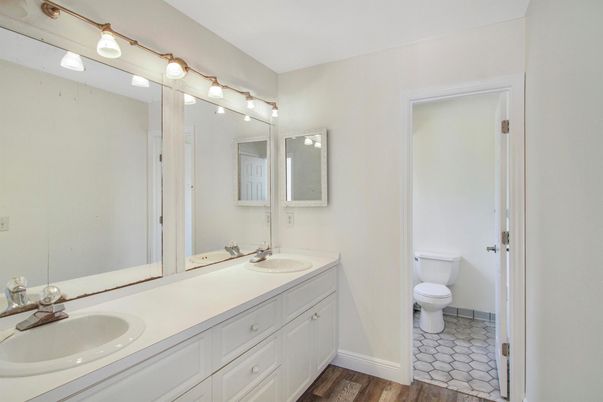 Bathroom, Dual Sink Vanities, Interior, Wood Texture Flooring