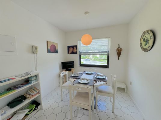 Dining room, Interior, Pendant Lights