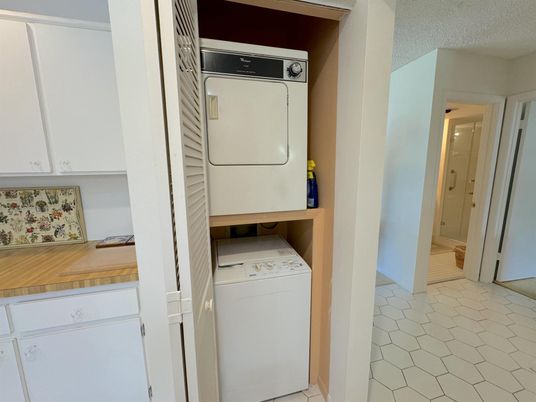 Interior, Utility Closets, Washer