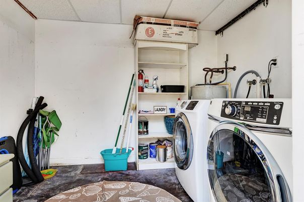 Interior, Washer