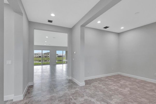 Empty room, Interior, Recessed Lighting
