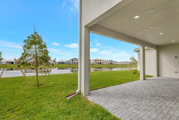 Backyard, Exterior, Water