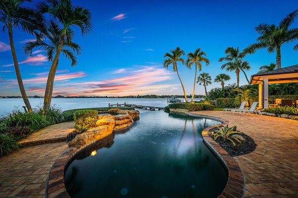 Exterior, Pool, Water