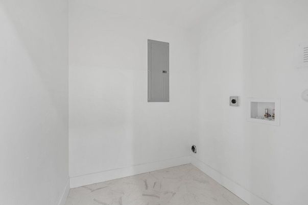 Empty room, Interior, Marble