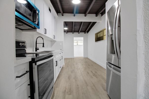 Interior, Kitchen, Stainless Steel Appliances, Wooden Beams, Wooden Ceilings, Wood Texture Flooring