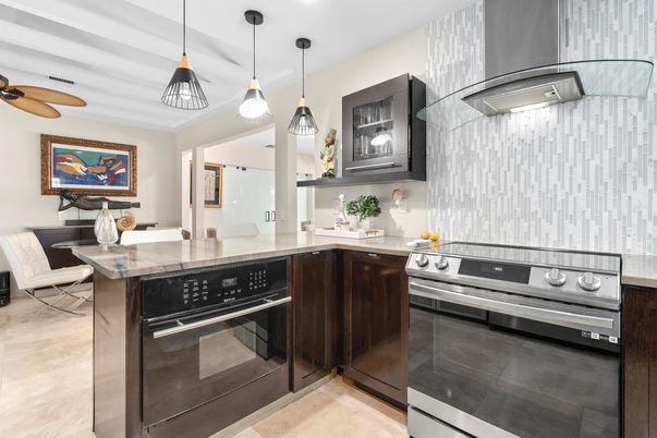 Interior, Kitchen, Pendant Lights, Stainless Steel Appliances