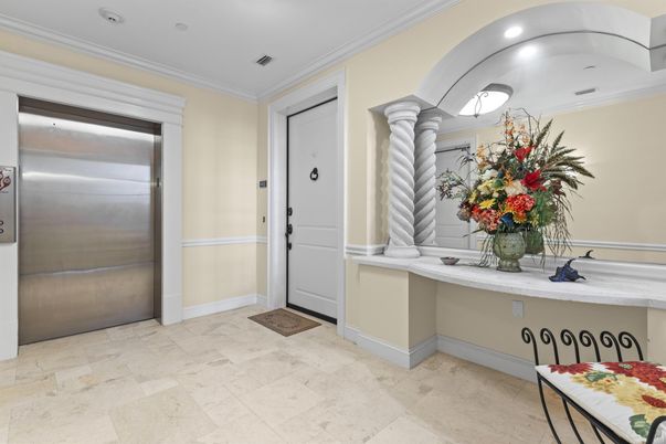 Elevator, Interior, Recessed Lighting