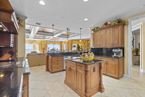 Interior, Kitchen, Pendant Lights, Recessed Lighting