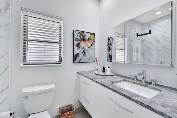 Bathroom, Interior, Marble Walls, Recessed Lighting