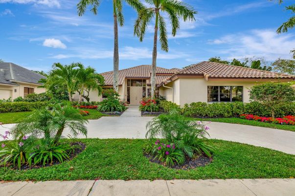 Backyard, Exterior, Facade, Spanish Mediterranean