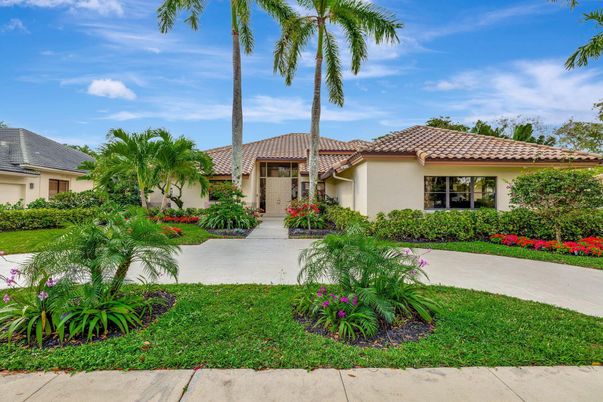 Backyard, Exterior, Facade, Spanish Mediterranean
