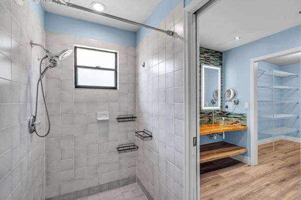 Bathroom, Interior, Recessed Lighting, Wood Texture Flooring