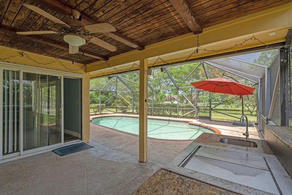 Glass Ceilings, Interior, Pool, Sun Room, Wooden Ceilings