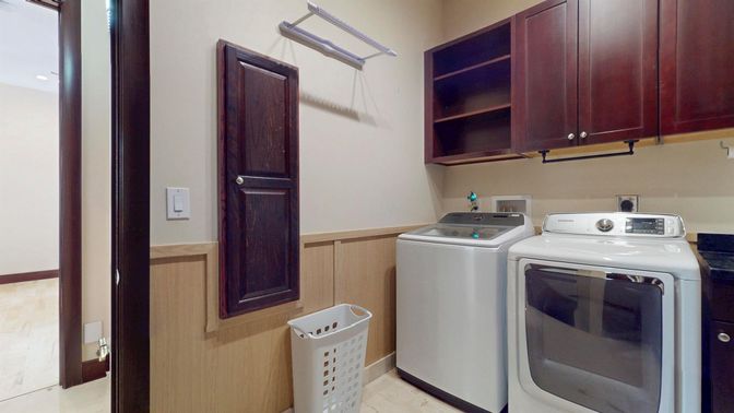 Interior, Washer