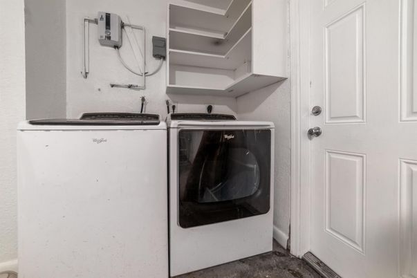 Interior, Washer