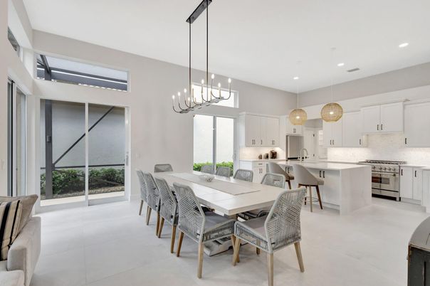 Dining room, Interior, Kitchen, Pendant Lights, Recessed Lighting, Stainless Steel Appliances