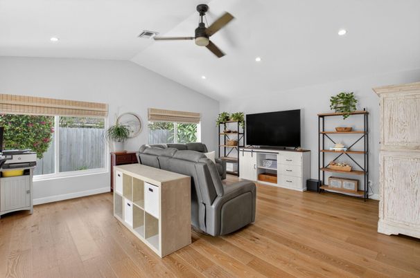 Interior, Living room, Recessed Lighting, Wood Texture Flooring