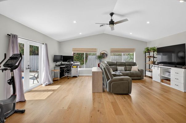 Home Office, Interior, Living room, Recessed Lighting, Wood Texture Flooring