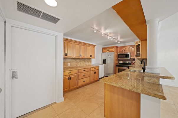 Interior, Kitchen, Stainless Steel Appliances