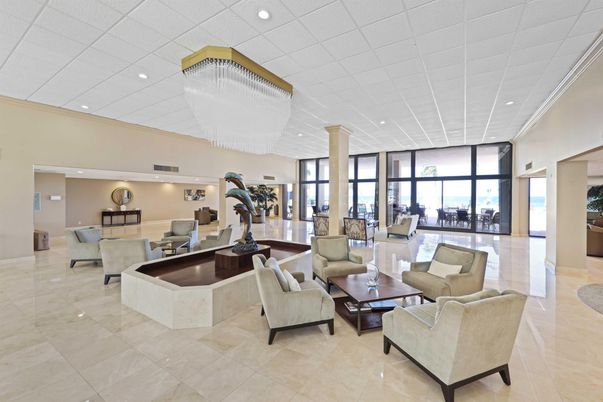 Chandelier, Dining room, Interior, Living room, Recessed Lighting, Water