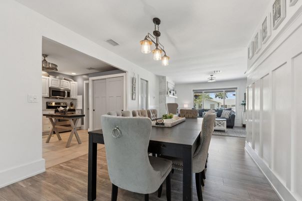 Dining room, Interior, Kitchen, Living room, Pendant Lights, Recessed Lighting, Stainless Steel Appliances, Wood Texture Flooring
