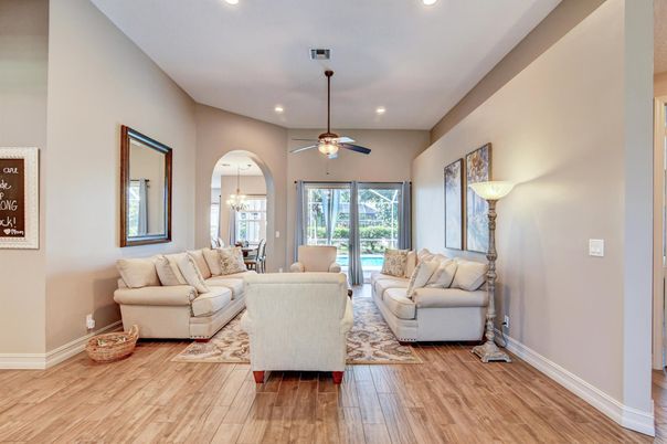 Interior, Living room, Recessed Lighting, Wood Texture Flooring