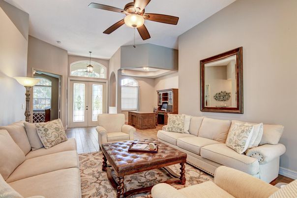 Interior, Living room, Pendant Lights, Wood Texture Flooring