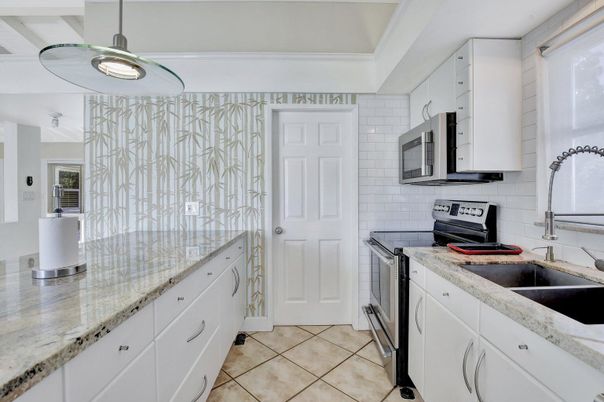 Interior, Kitchen, Pendant Lights