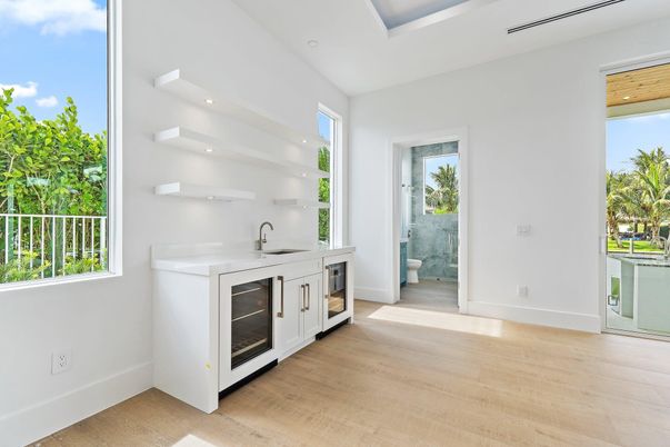 Bathroom, Interior, Recessed Lighting, Wood Texture Flooring