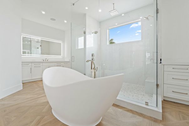 Bathroom, Free Standing Baths, Glass Shower, Interior, Recessed Lighting, Wood Texture Flooring