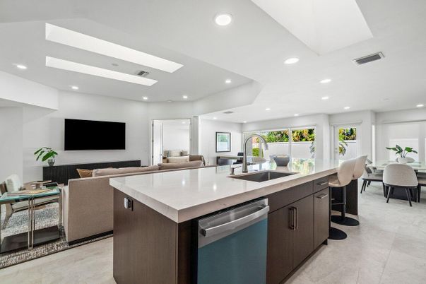 Dining room, Interior, Kitchen, Living room, Recessed Lighting, Stainless Steel Appliances