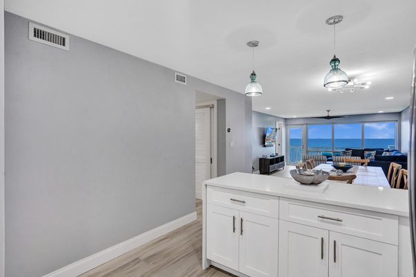 Interior, Kitchen, Pendant Lights, Recessed Lighting, Water, Wood Texture Flooring