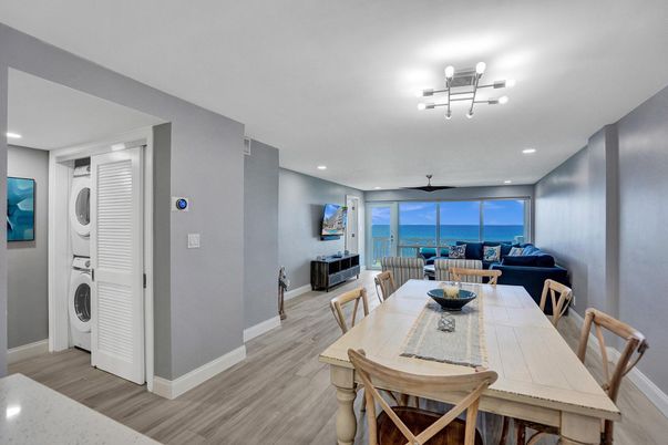 Dining room, Interior, Recessed Lighting, Water, Wood Texture Flooring