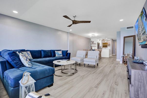 Interior, Kitchen, Living room, Recessed Lighting, Wood Texture Flooring