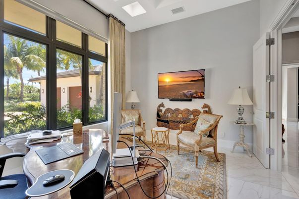 Home Office, Interior, Living room, Marble, Recessed Lighting