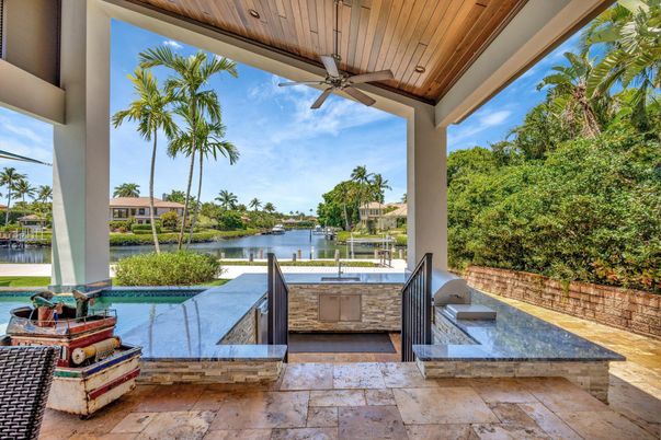 Exterior, Pool, Water
